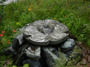 Ashdown in Blumenwiese Flowforms Wasserbelebung, Wasservitalisierung