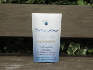 Halitsalz ist ein Natursalz, ein reines naturbelassenes Kristallsalz, naturrein